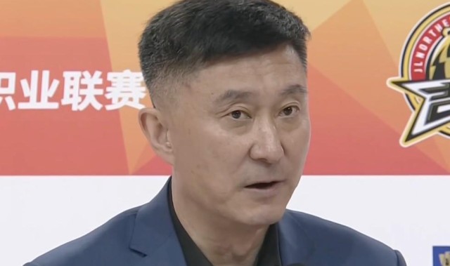 杜锋：吉林的三分球让我们压力巨大，靠防守的统一性赢下比赛